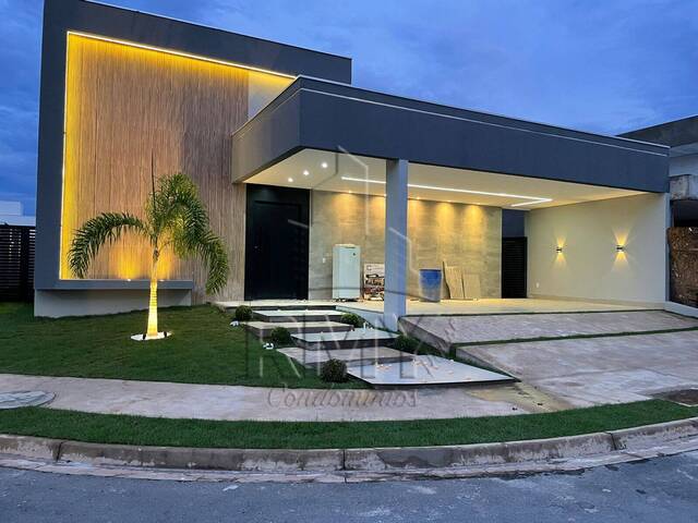 #2495MT - Casa para Venda em Cuiabá - MT - 1