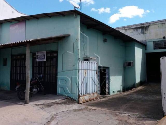 #594 Chico - Sala para Venda em Cuiabá - MT - 1